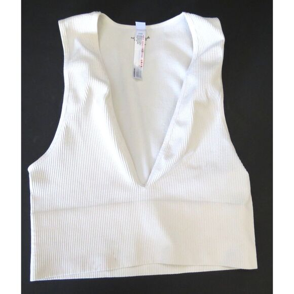 Urban Outfitters Out From Under Josie Plunge Neck Crop Tank L EUC - Picture 3 of 6